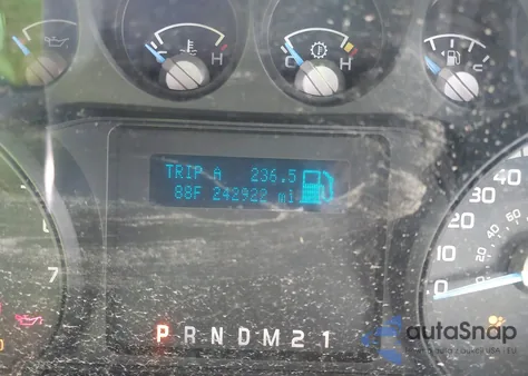 2015 Ford F-250 Xl z USA, uszkodzony, nr VIN 1FD7X2A64FEA54384